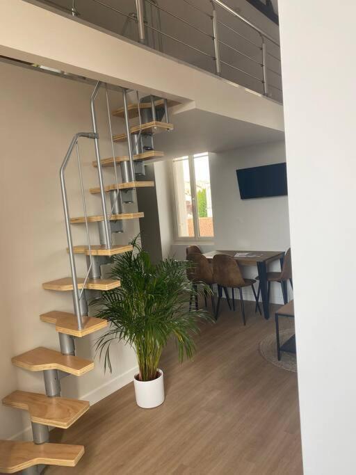 Duplex Type Loft Centre Ville * Clim * Wifi * Haut De Gamme * Angulema Exterior foto